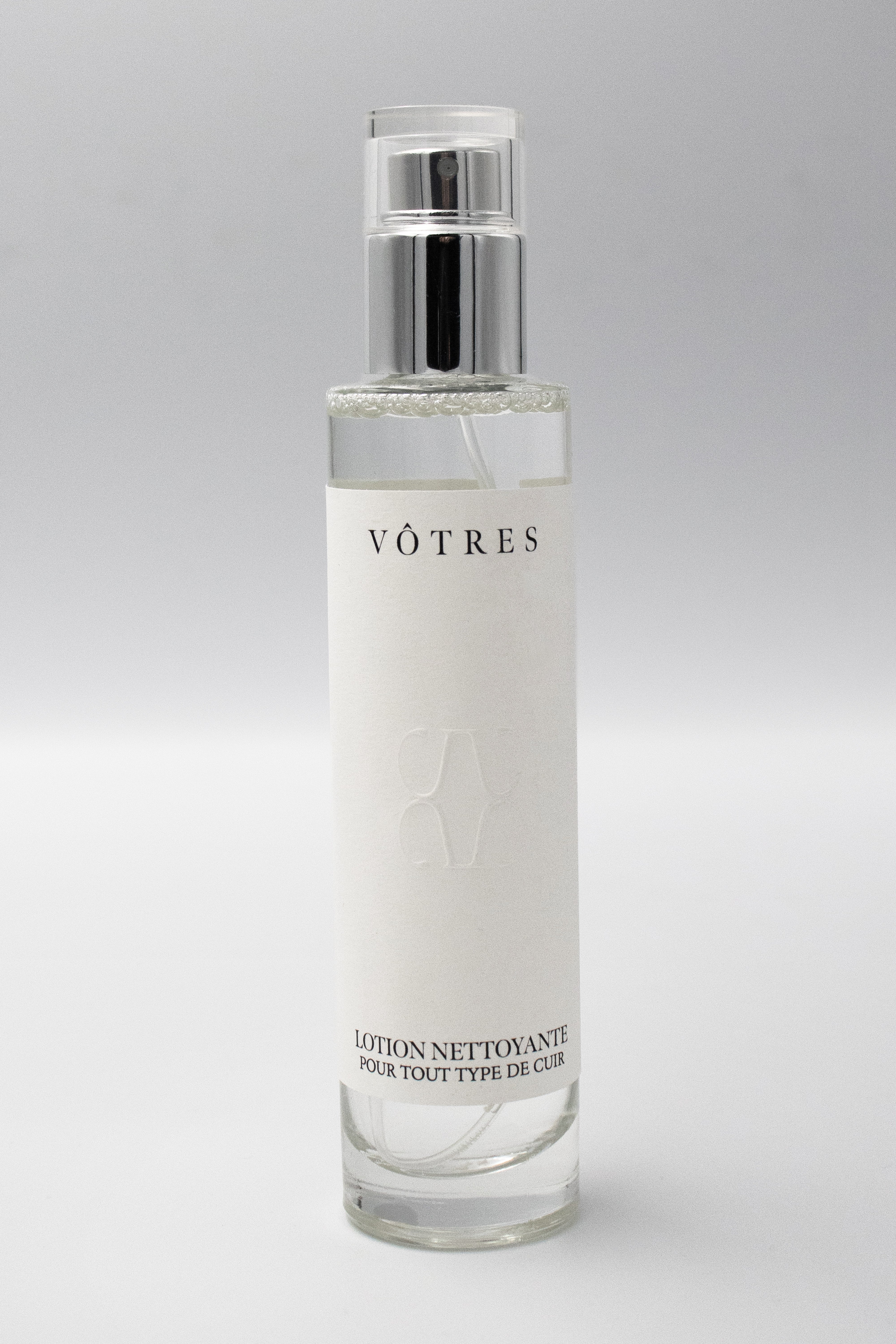 Lotion nettoyante pour tout type de cuir