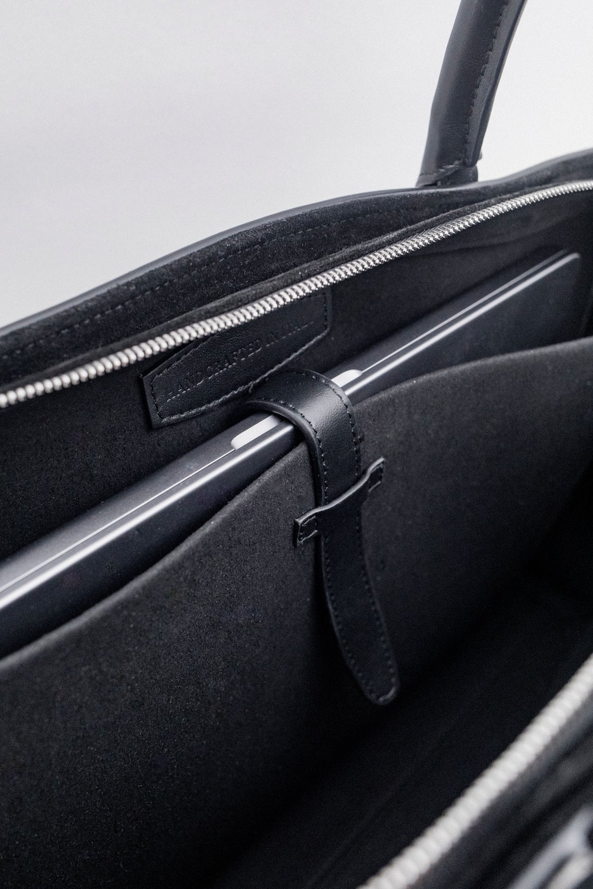 Borsa porta PC | Pelle liscia Nero