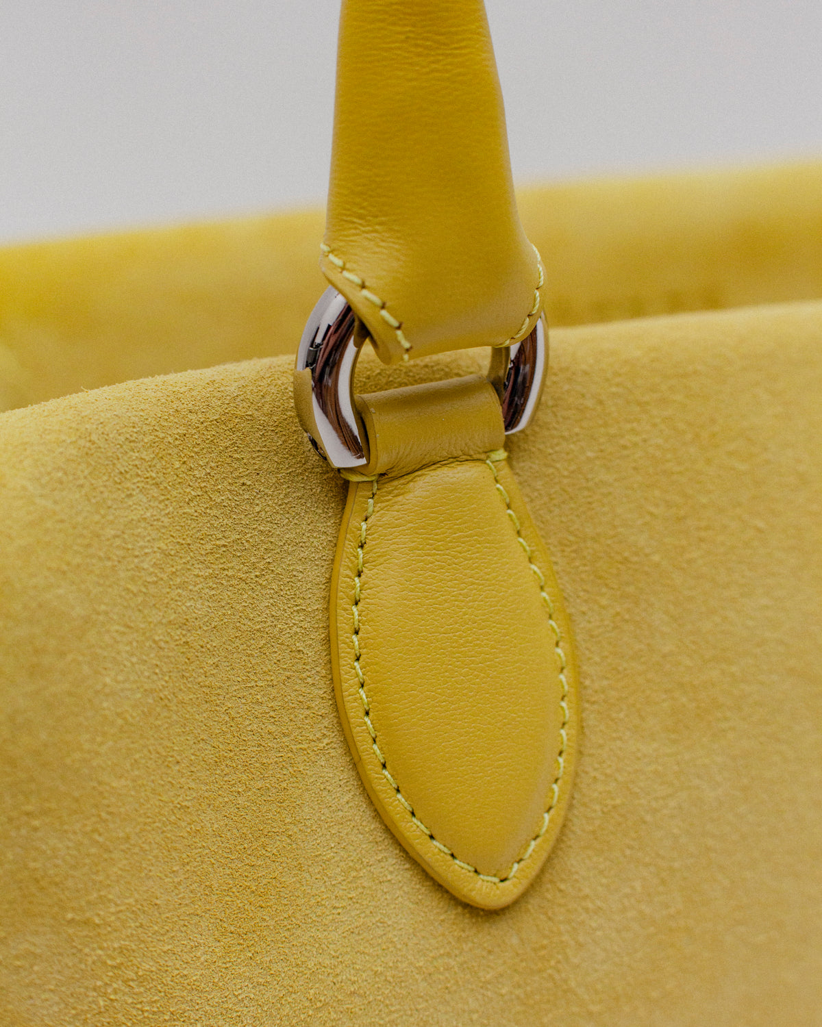 Magnetic Long Bag | Giallo Suede Leather