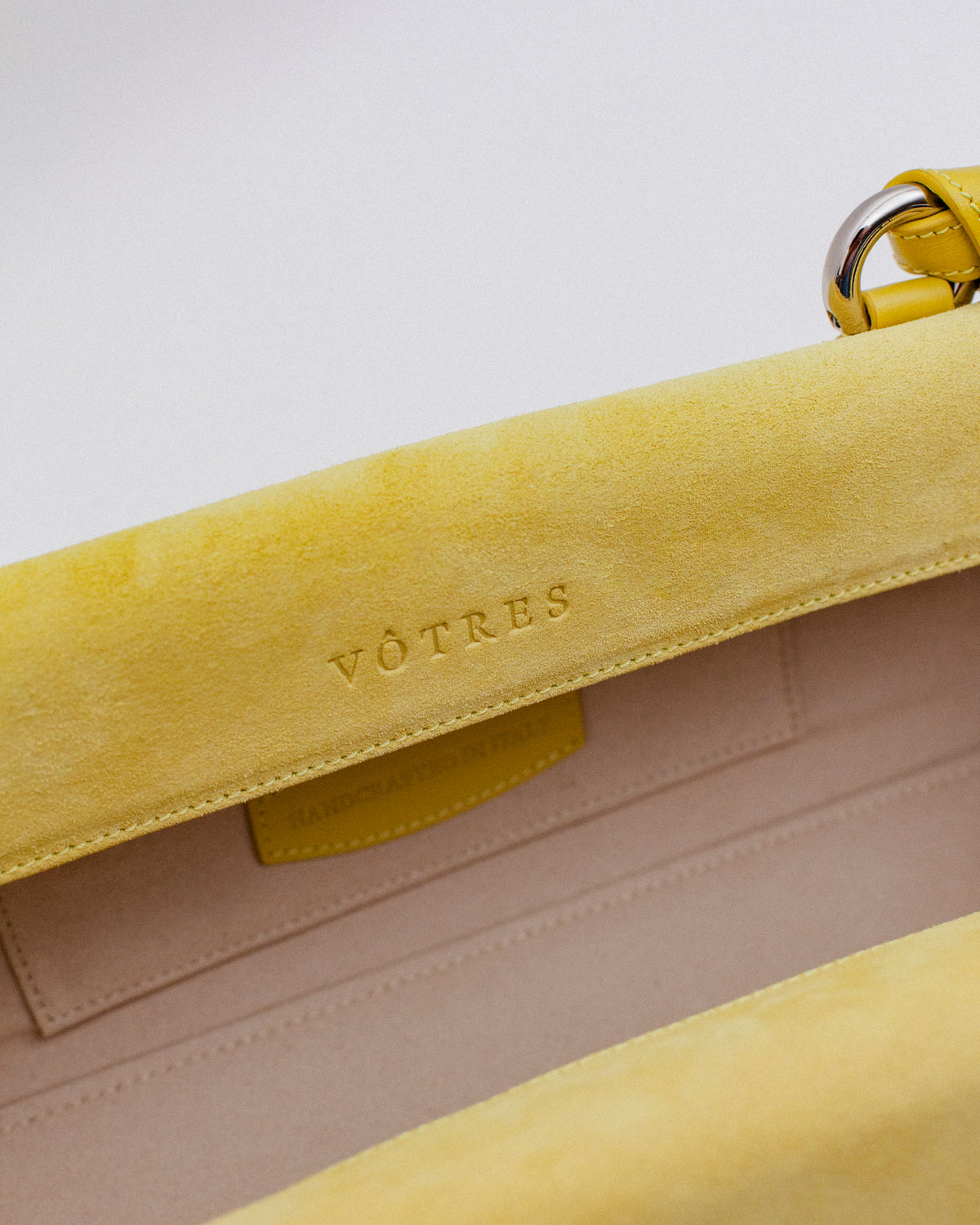 Magnetic Long Bag | Giallo Suede Leather