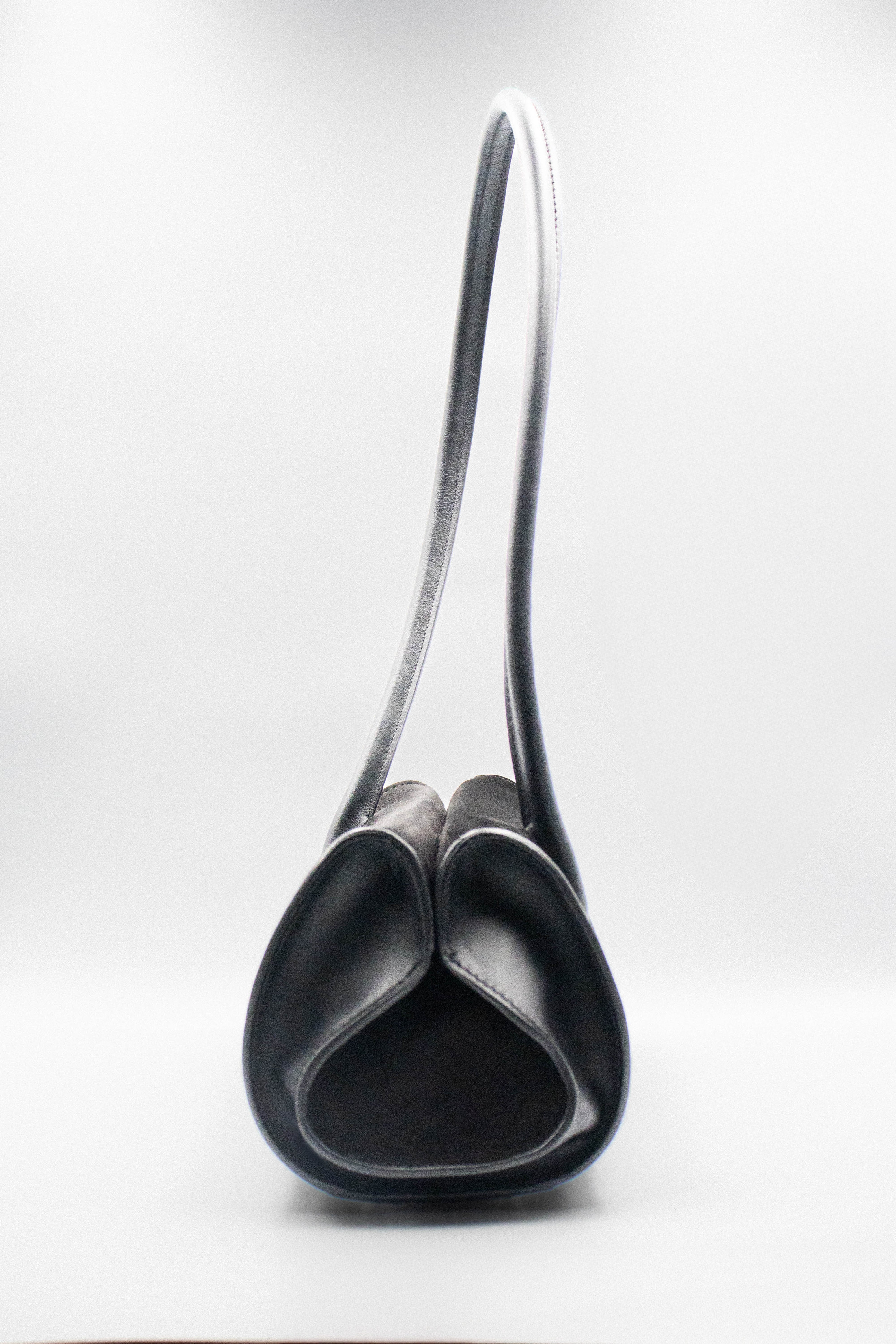 Magnetic - Noir ardent